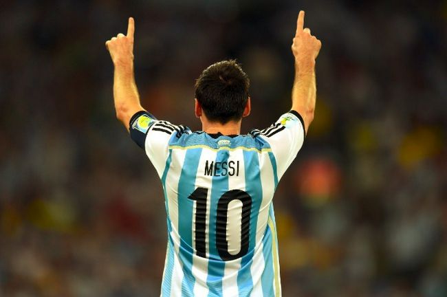 黑木麻衣